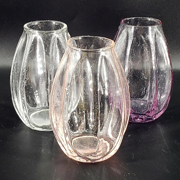 Williams-Sonoma multi color set of 3 glass tulip bud vases pink purple clear - Picture 3 of 3